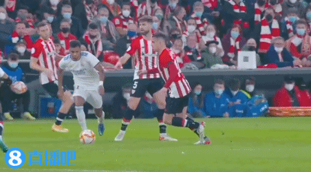 CBA俱乐部杯-广厦擒山东获三连胜 广东26分轻取江苏